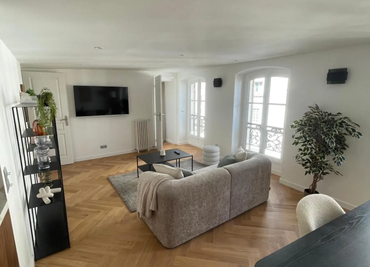 Apartment Neuf A 500m Des Champs-elysees