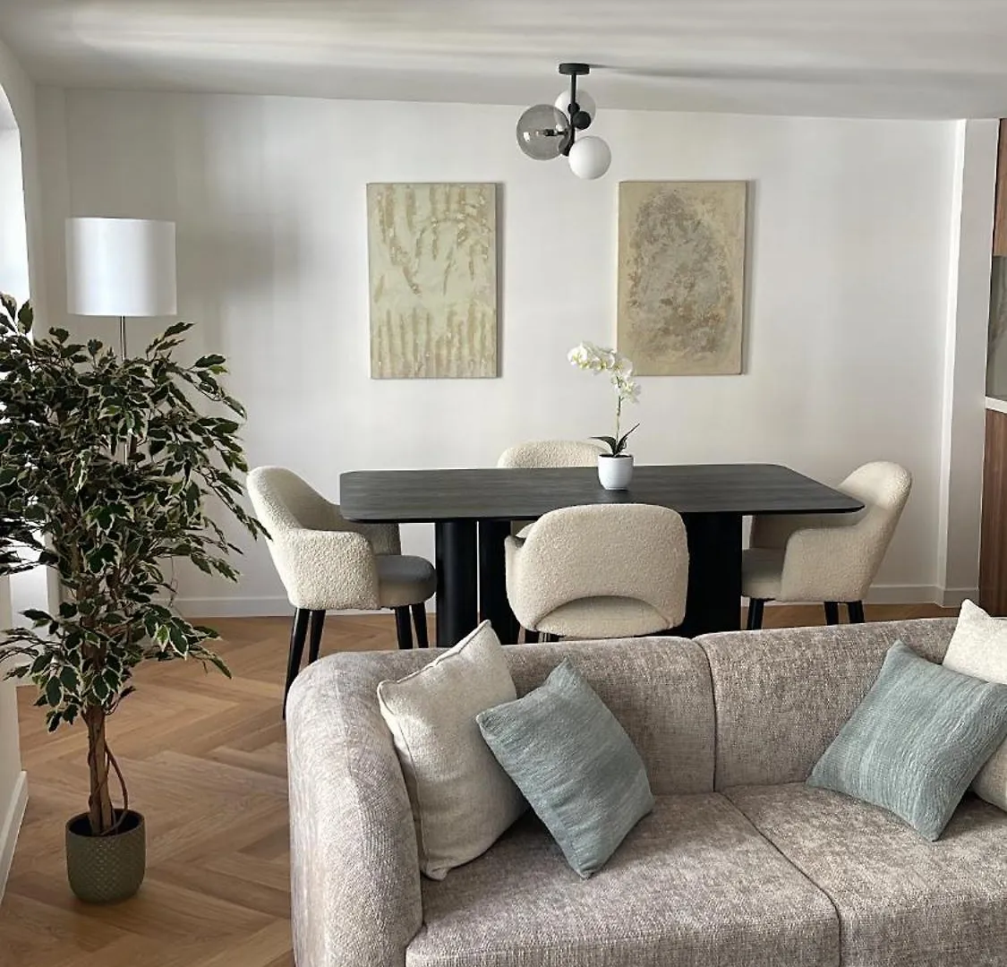 Neuf A 500m Des Champs-elysees Apartment *